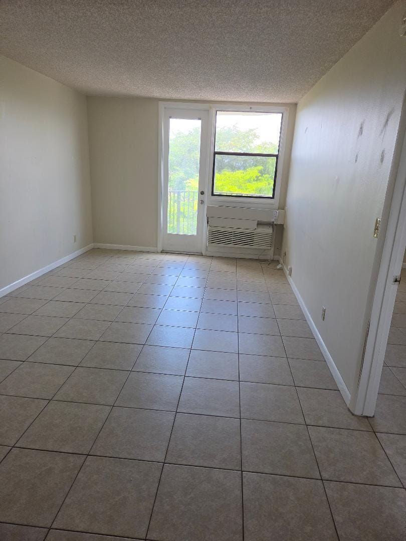 2701 Riverside Drive Apt 516 — photo 8