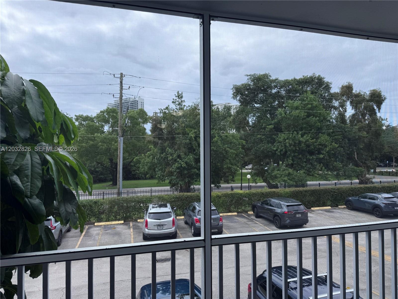 16950 W Dixie Hwy A232 Hwy 232 232, North Miami Beach, FL 33160, North Miami Beach