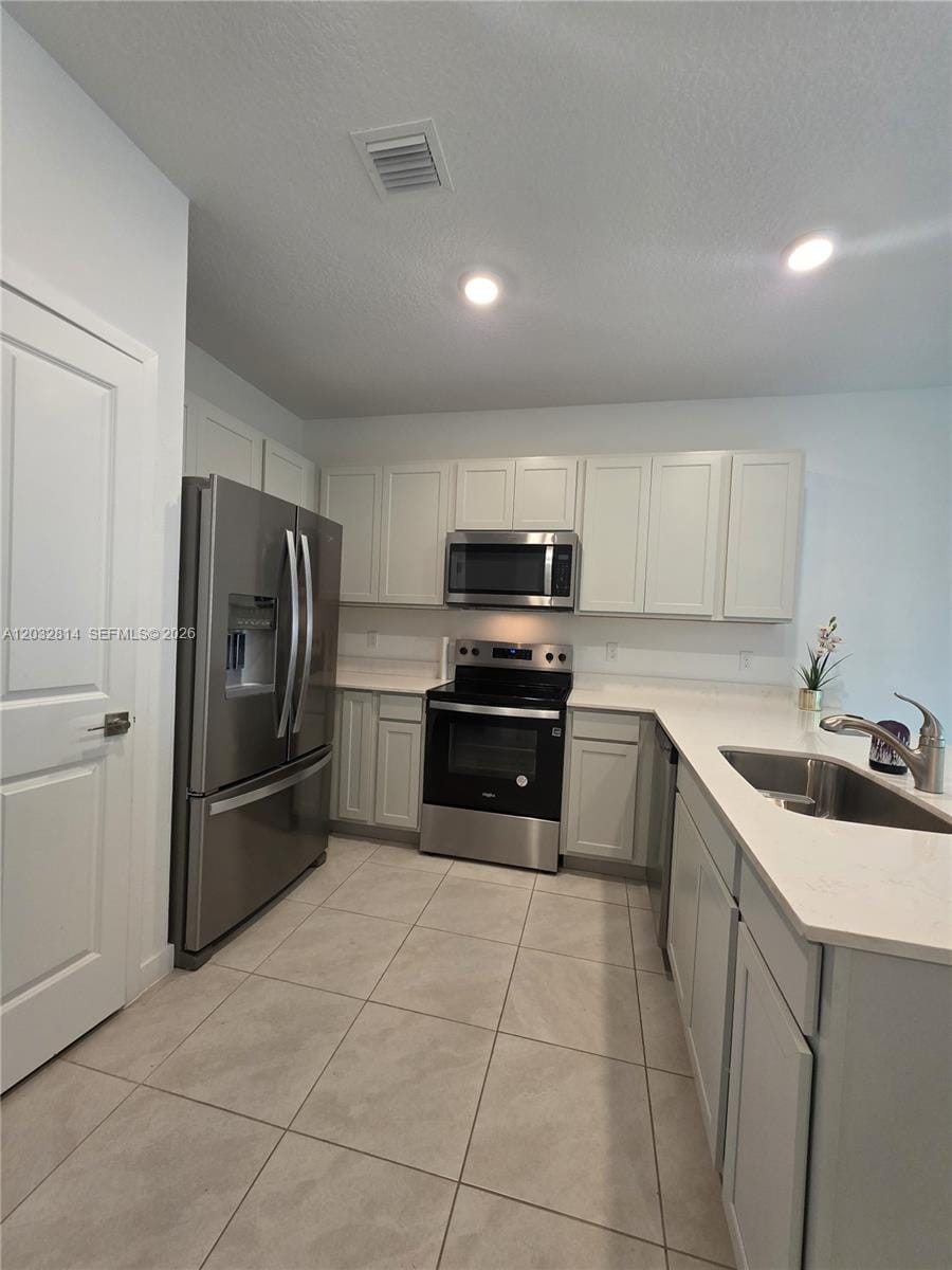 4860 Dillion Street 4860 — photo 8