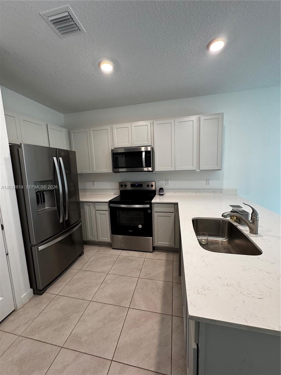 4860 Dillion Street 4860 — photo 10