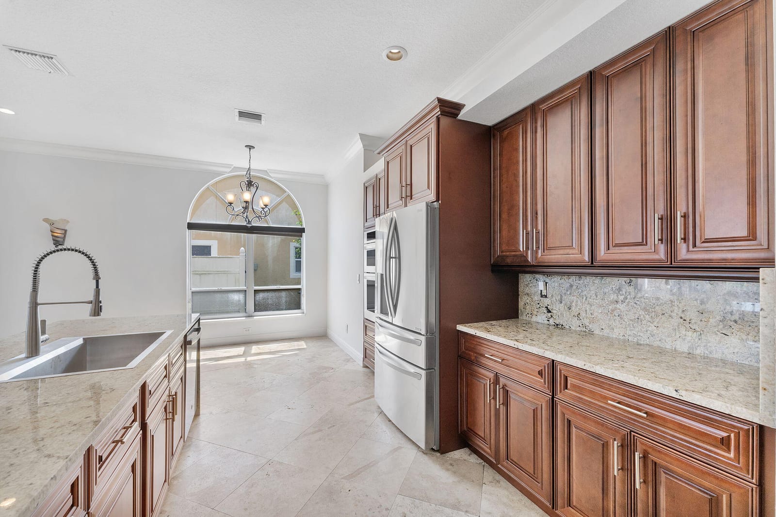 9399 Lake Serena Drive — photo 6