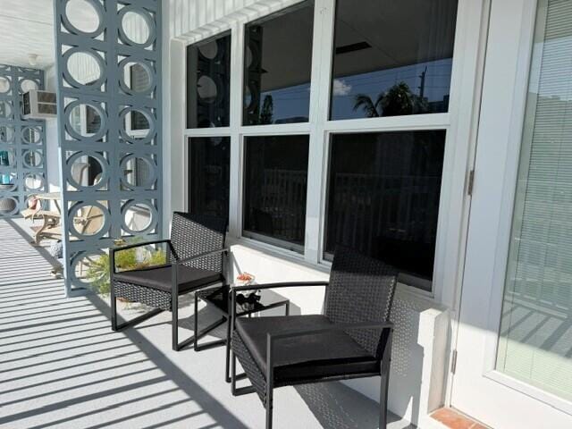 1110 N Riverside Drive 25 — photo 3