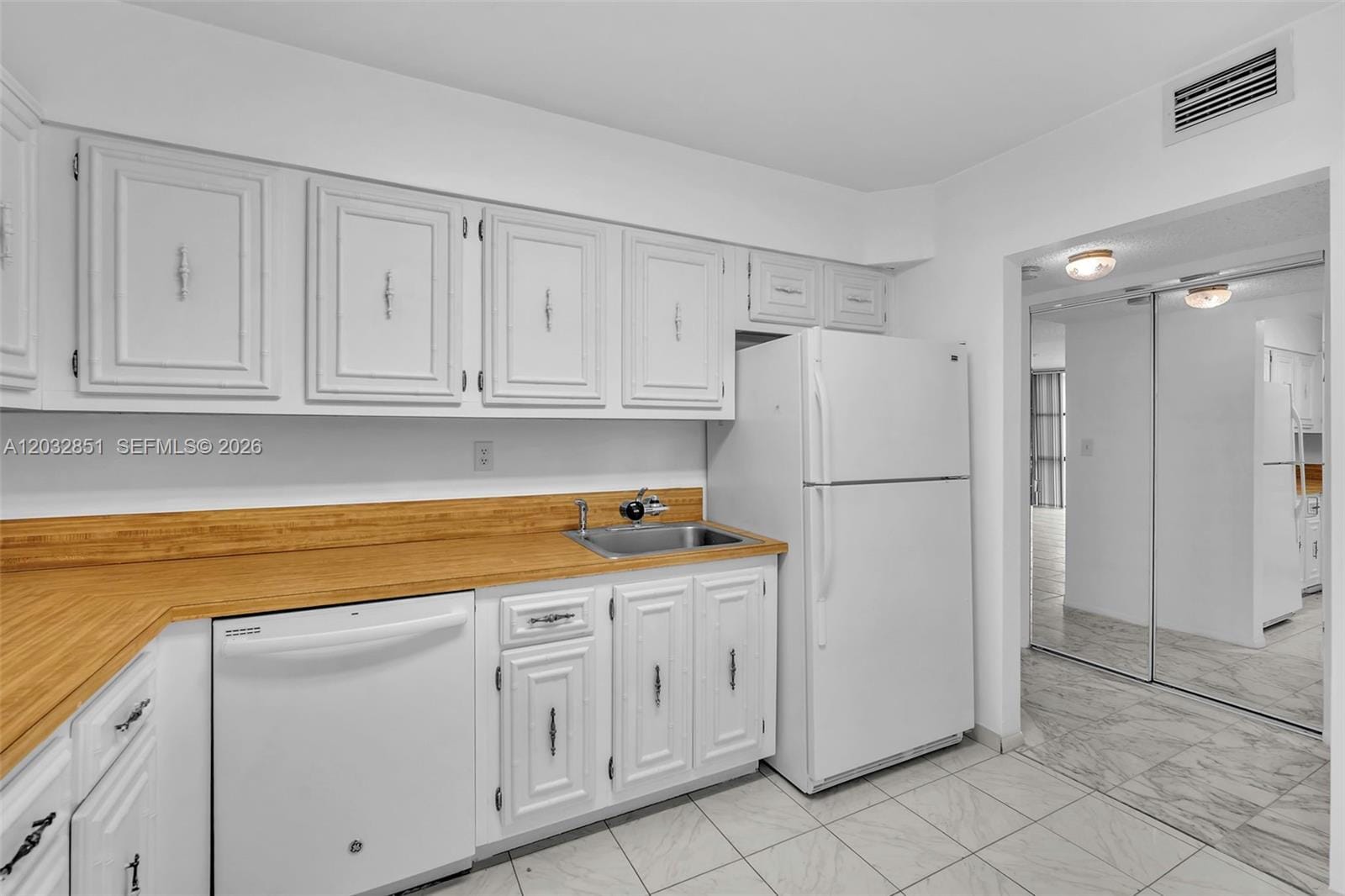 1000 Parkview Drive 229, Hallandale Beach, FL 33009 photo 14