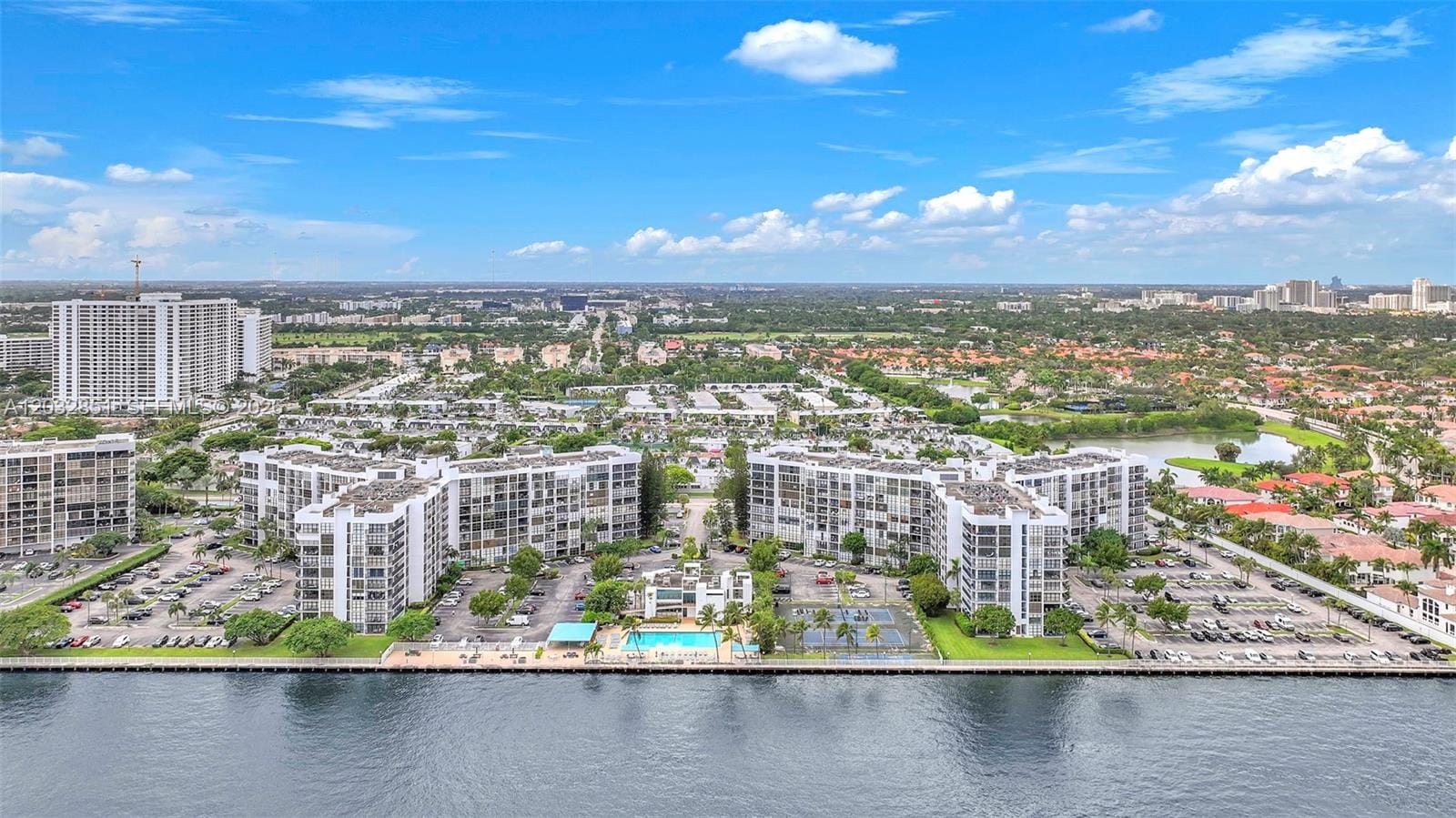 1000 Parkview Drive 229, Hallandale Beach, FL 33009 photo 6