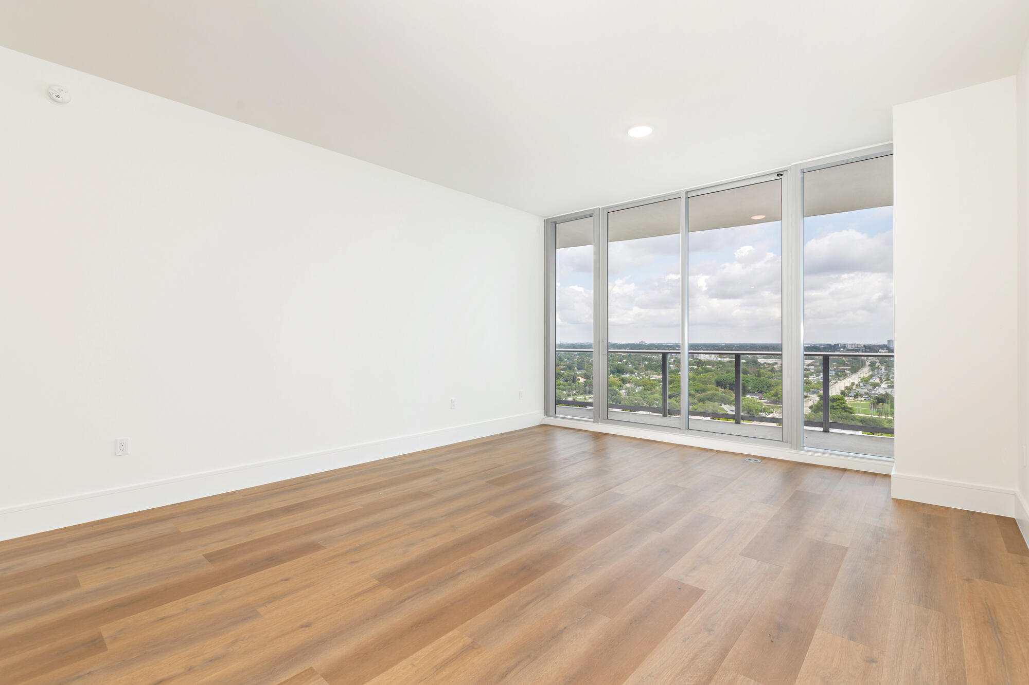 220 Lake Shore Drive 1809, Lake Park, FL 33403, Lake Park
