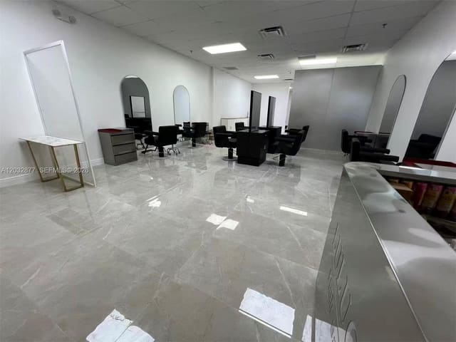 Stirling Road, Davie, FL 33314