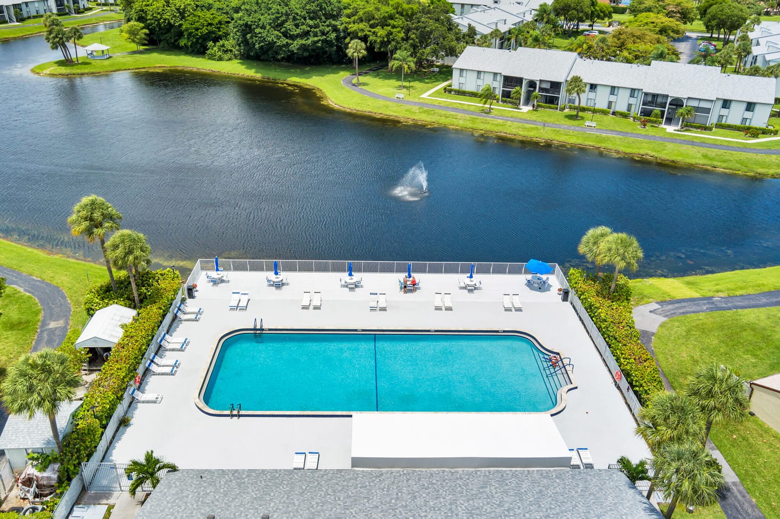 1008 Green Pine Boulevard H3, West Palm Beach, FL 33409 photo 21