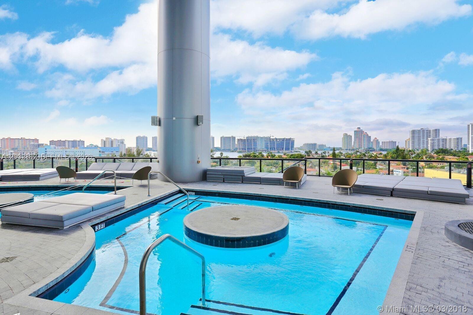 18555 Collins Avenue 4804 — photo 8