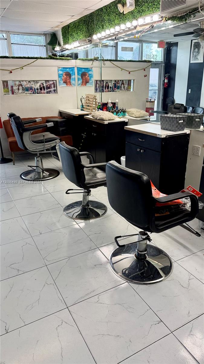 11842 W Dixie Highway, Miami, FL 33161, Miami