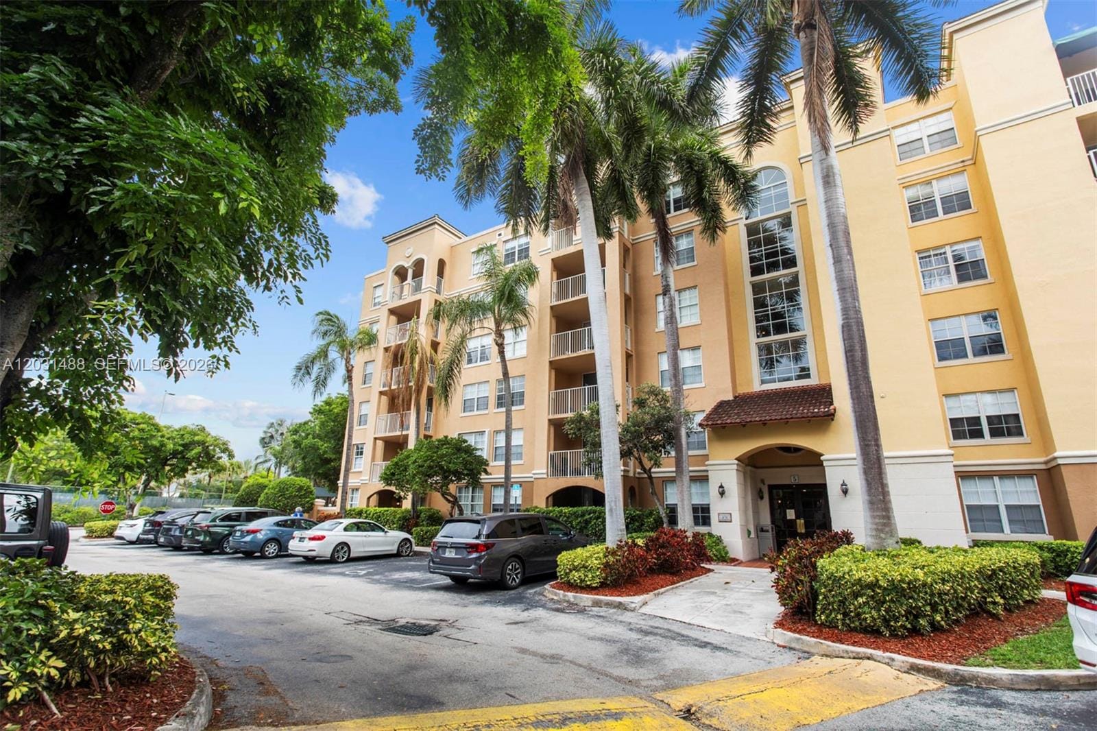 19701 E Country Club Drive 5604, Aventura, FL 33180 photo 17