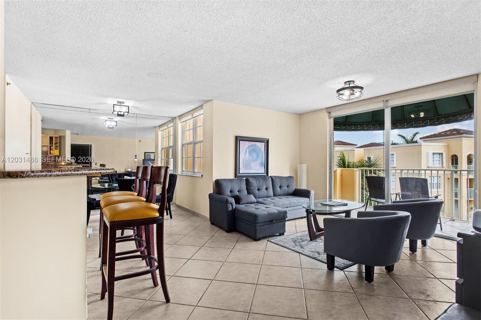 19701 E Country Club Drive 5604, Aventura, FL 33180 photo 3