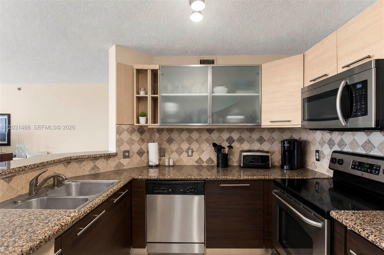19701 E Country Club Drive 5604, Aventura, FL 33180 photo 8