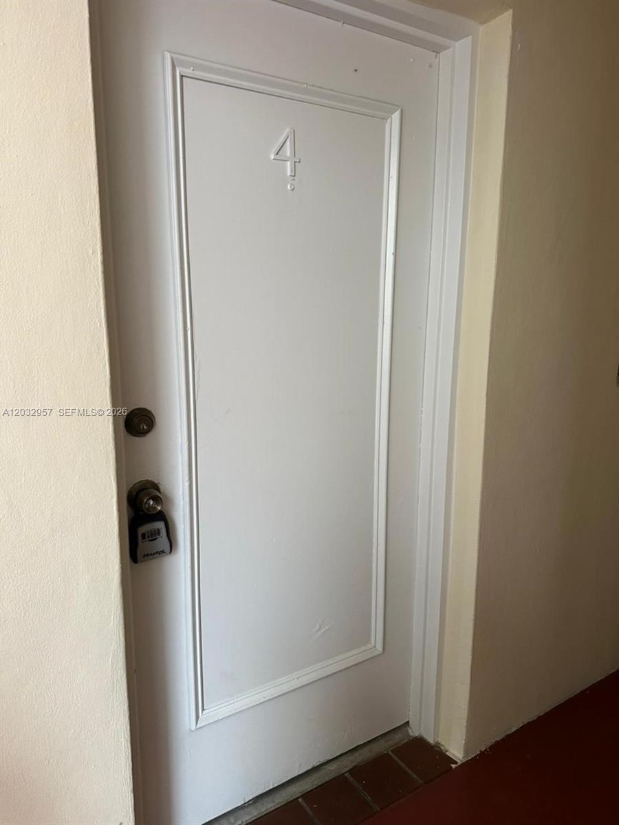 2008 N Jackson Street B4, Hollywood, FL 33020, Hollywood