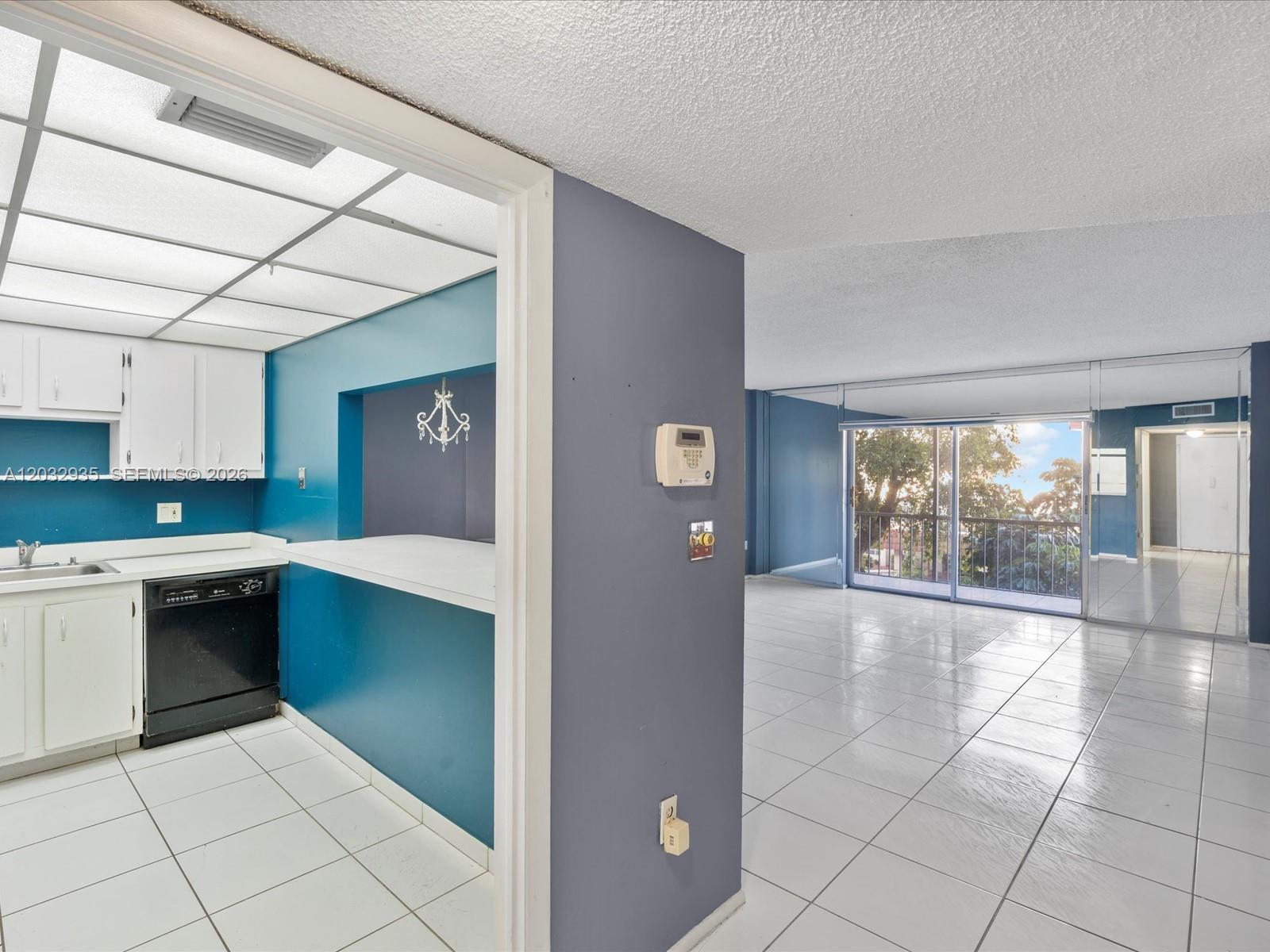 4172 Inverrary Drive 306, Lauderhill, FL 33319, Lauderhill