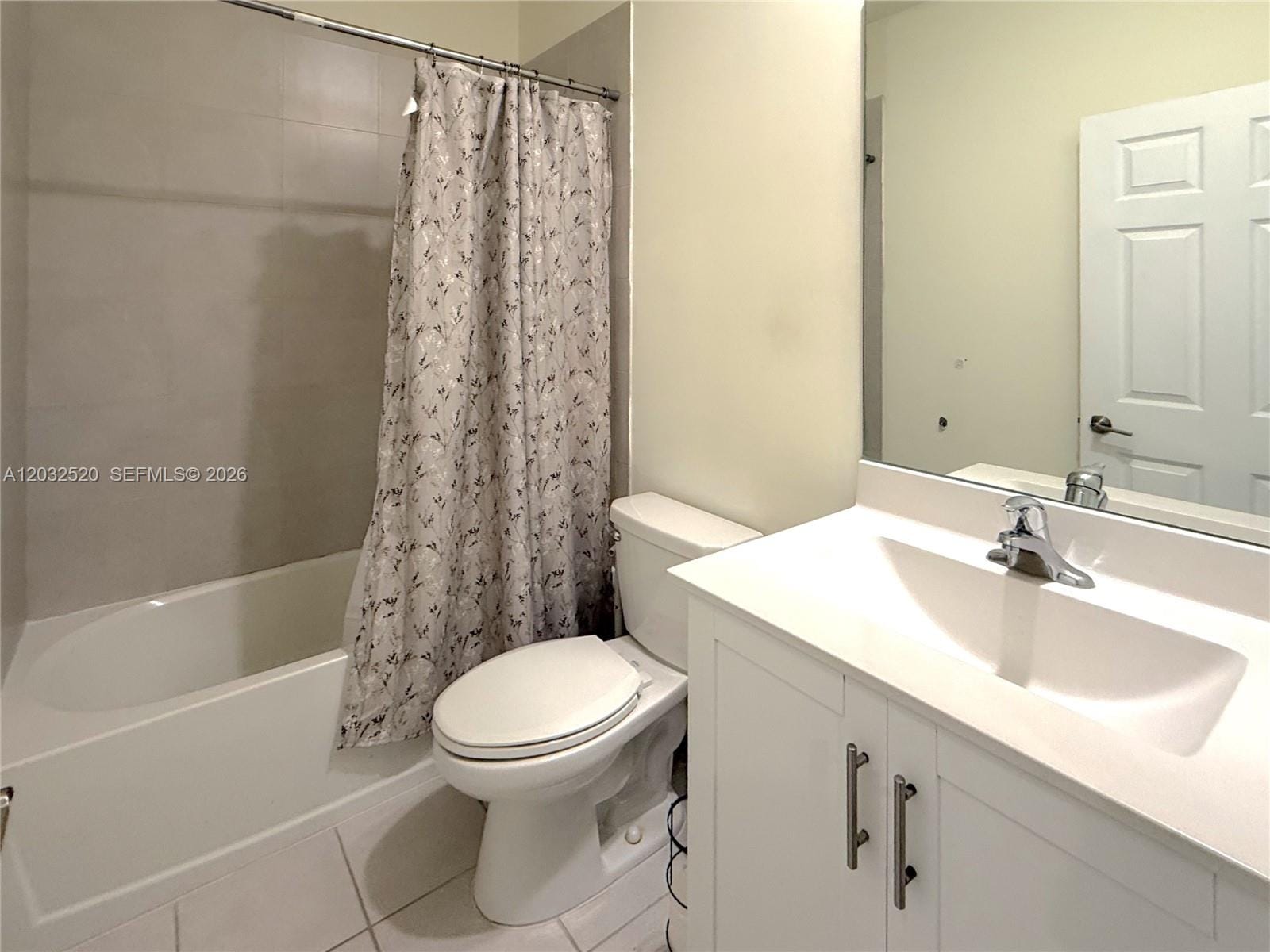 10606 W 32nd Lane, Hialeah, FL 33018 photo 24