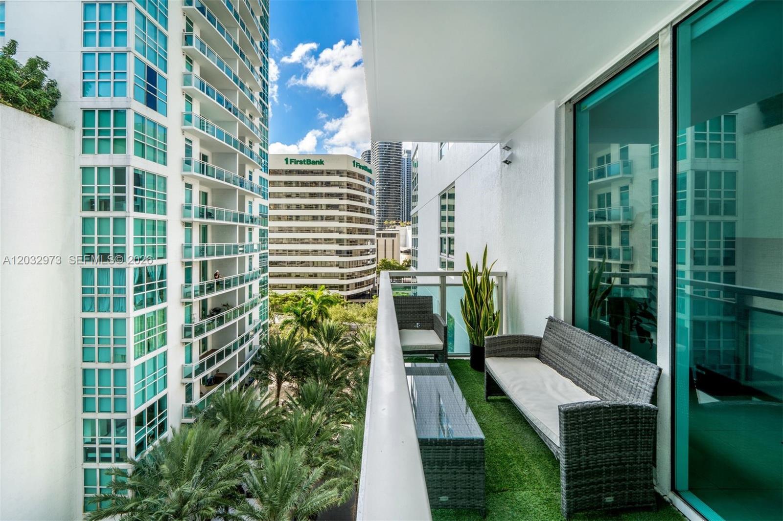950 Brickell Bay Drive 803, Miami, FL 33131, Miami