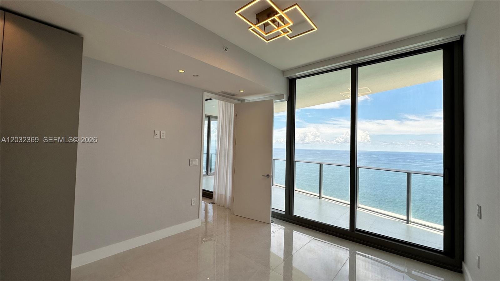 15701 Collins Avenue 3804 — photo 8