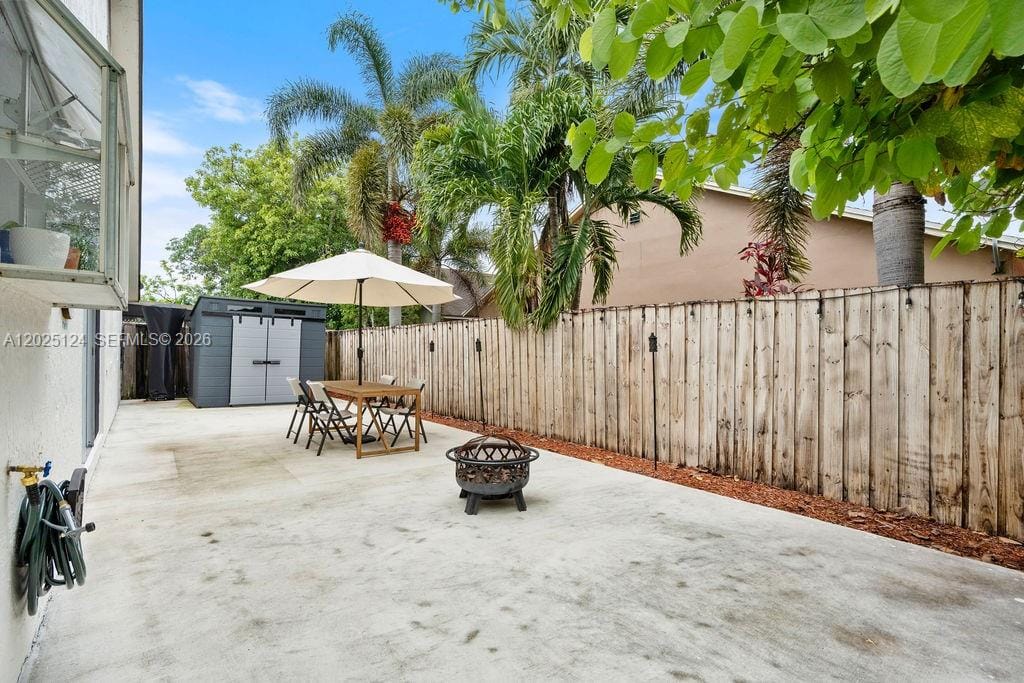19080 NW 77th Court, Hialeah, FL 33015 photo 29