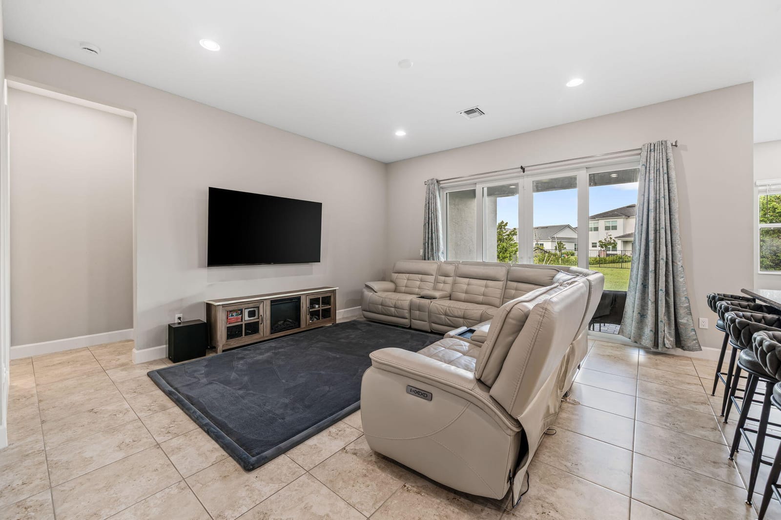 5455 Empire Drive — photo 12