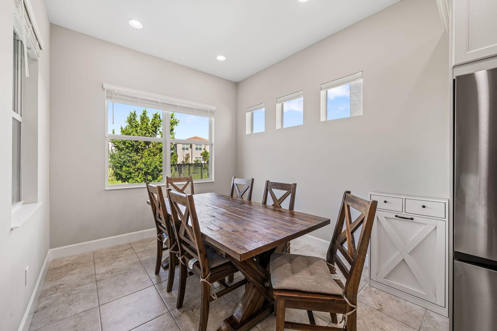 5455 Empire Drive — photo 10