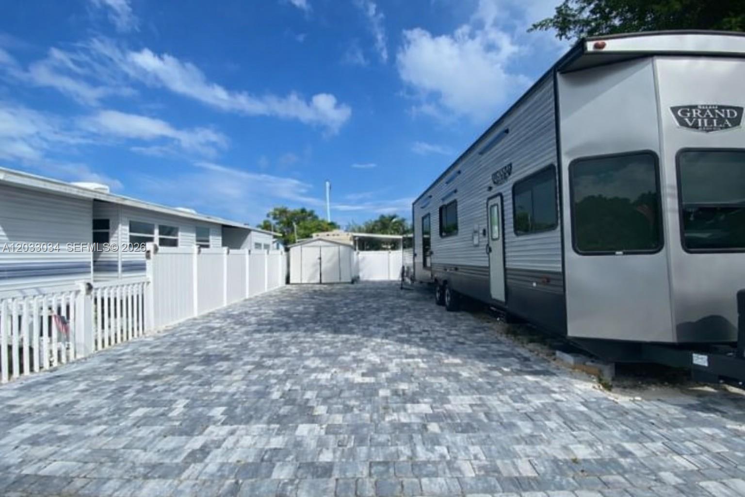 325 Calusa Street, Key Largo, FL 33037, Key Largo