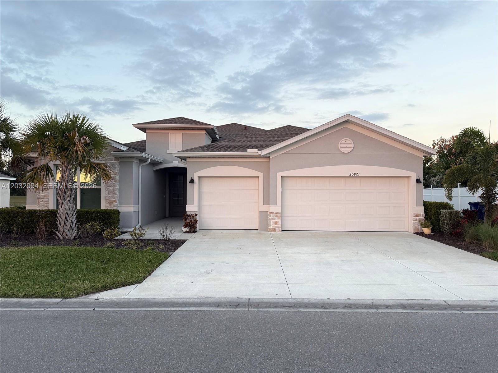 20821 Copperhead, Lehigh Acres, FL 33936