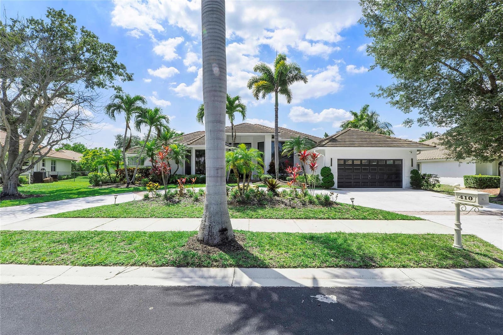 410 Sabal Way — photo 9