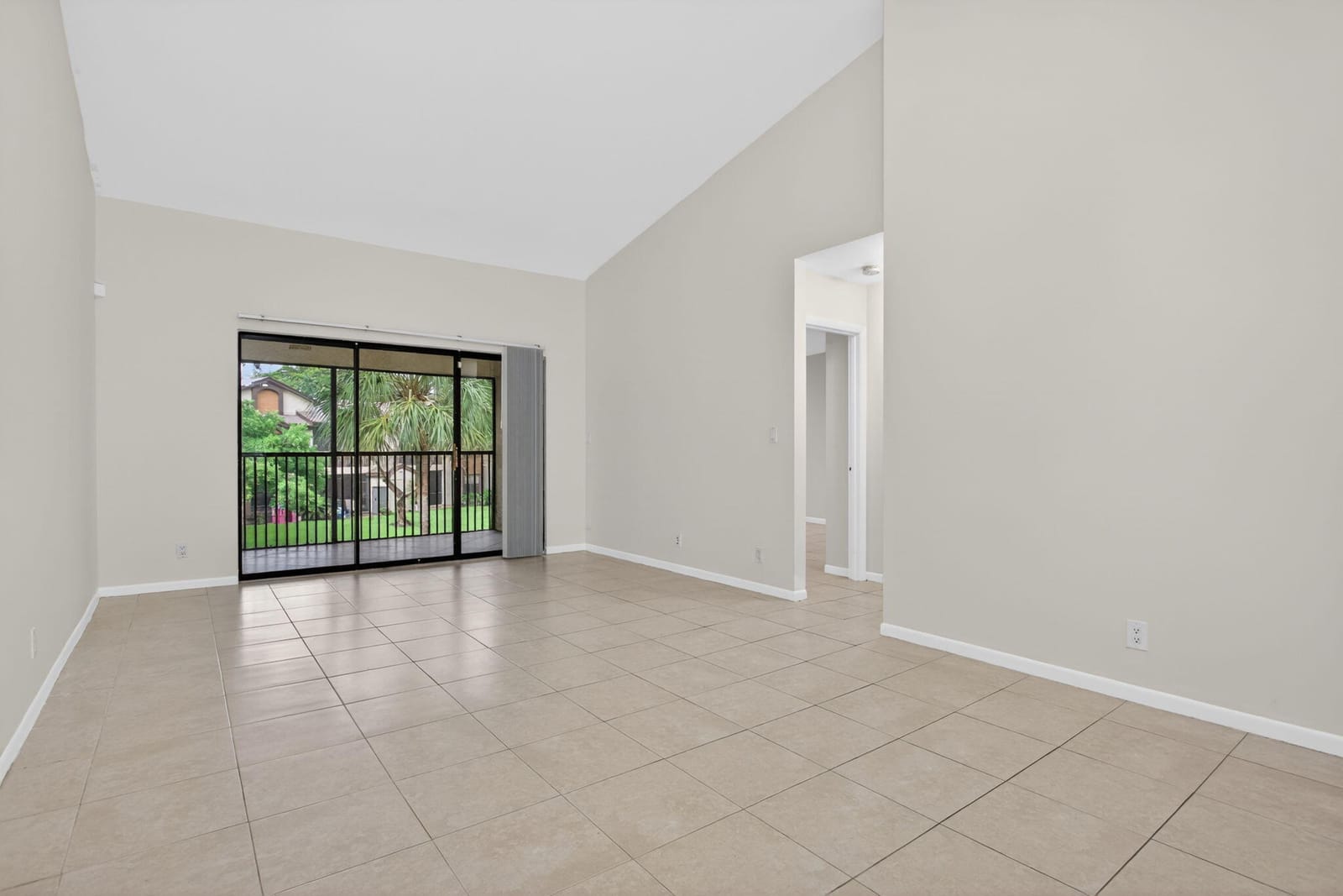 4251 Carambola Circle S, Coconut Creek, FL 33066 photo 17