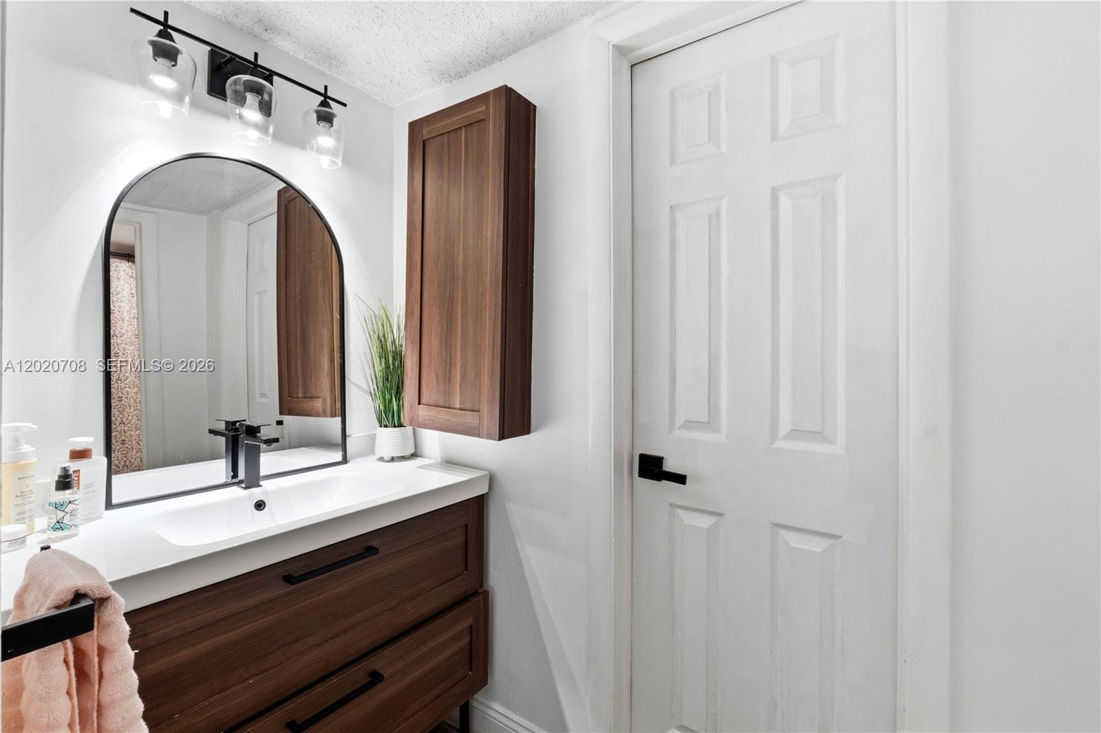 430 Commodore Drive 213 — photo 12