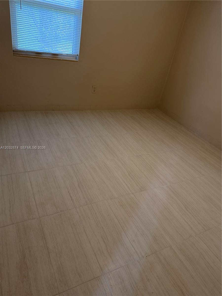 307 NW 12th Avenue 2 — photo 2