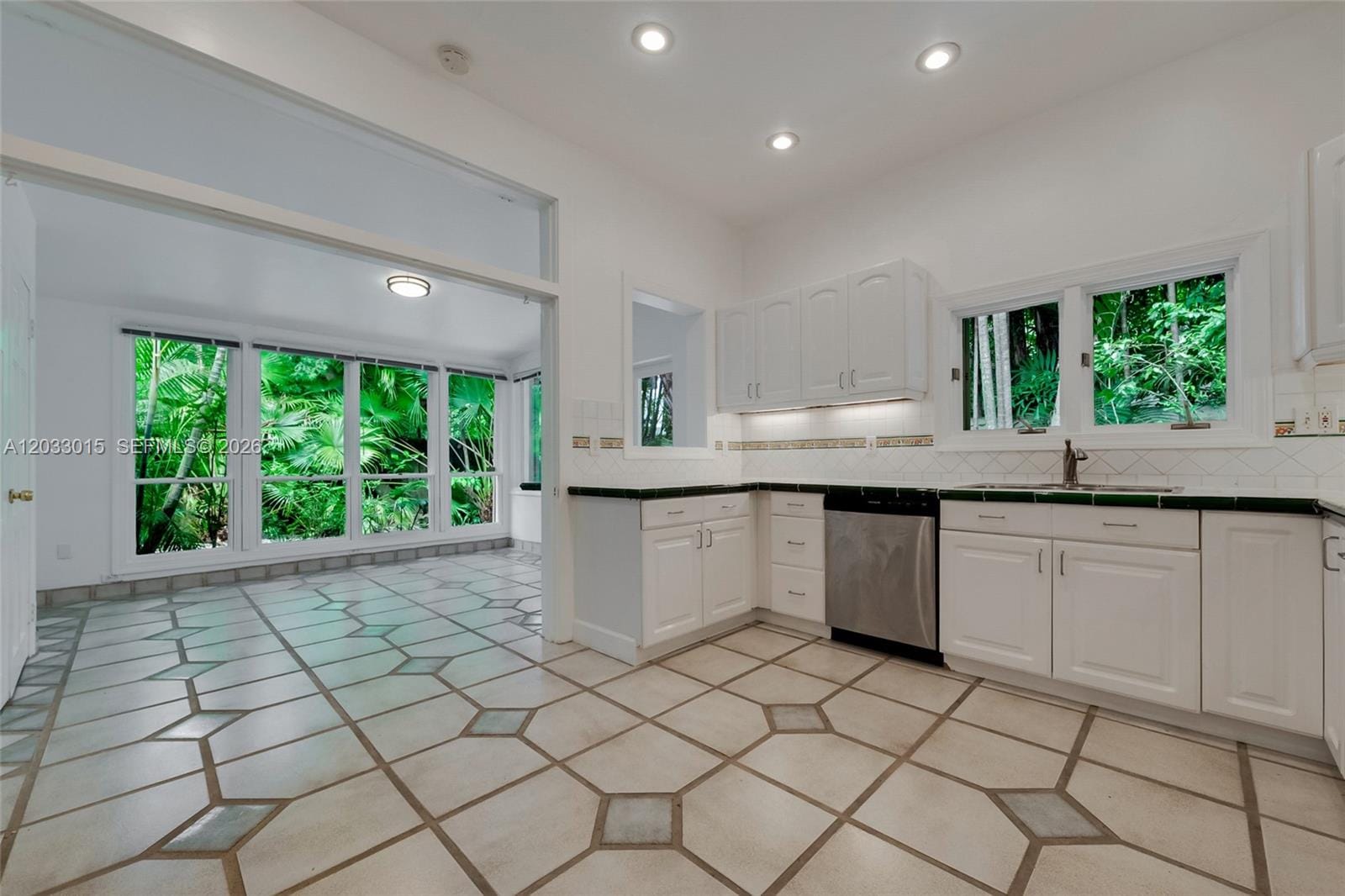 3797 El Prado Boulevard — photo 12