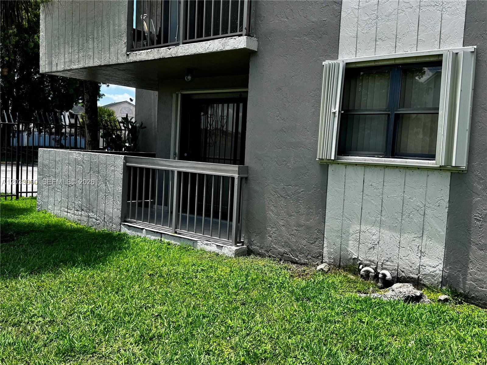 1121 SW 122nd Avenue 112-2, Miami, FL 33184 photo 3