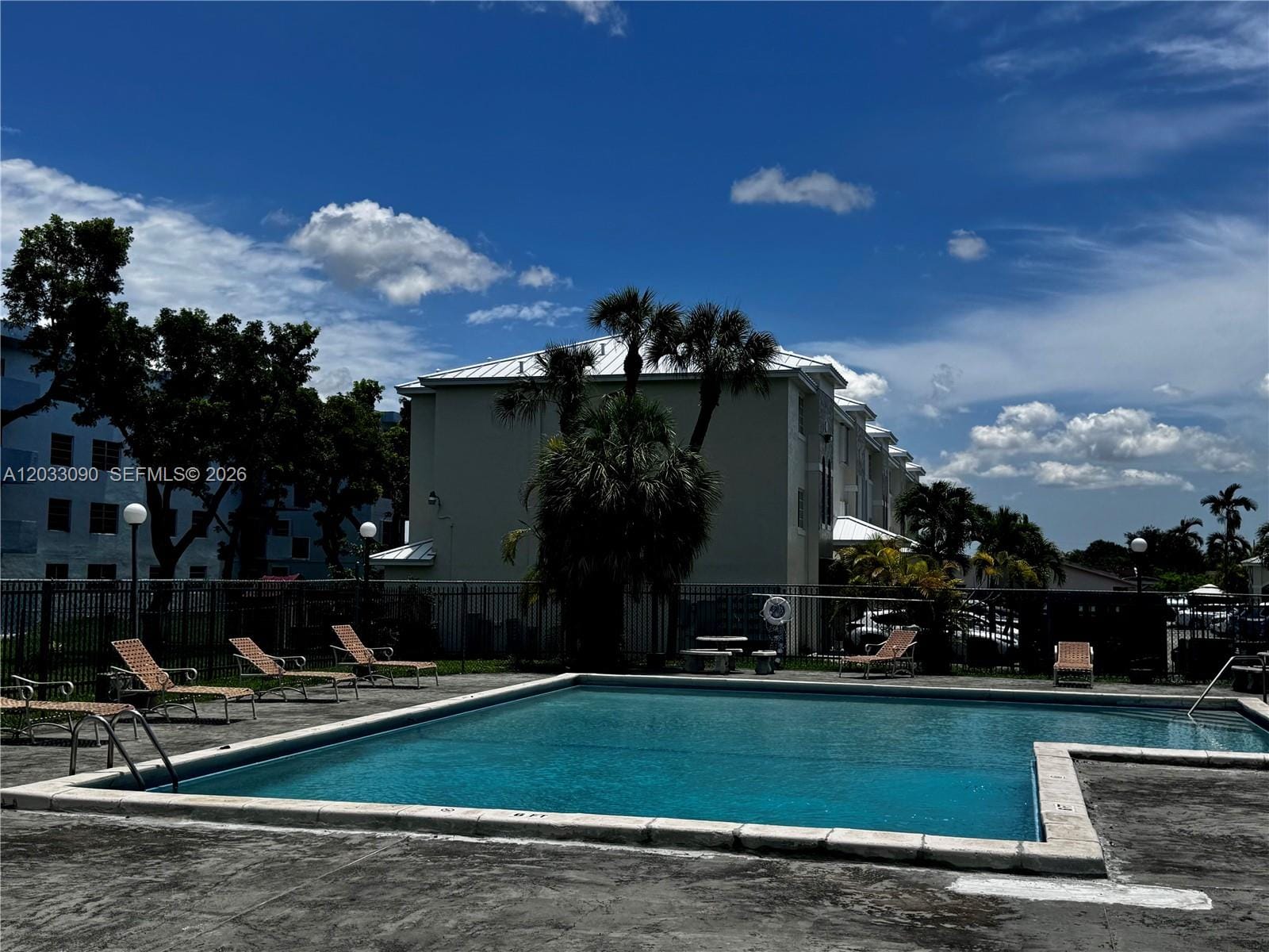 1121 SW 122nd Avenue 112-2, Miami, FL 33184 photo 4