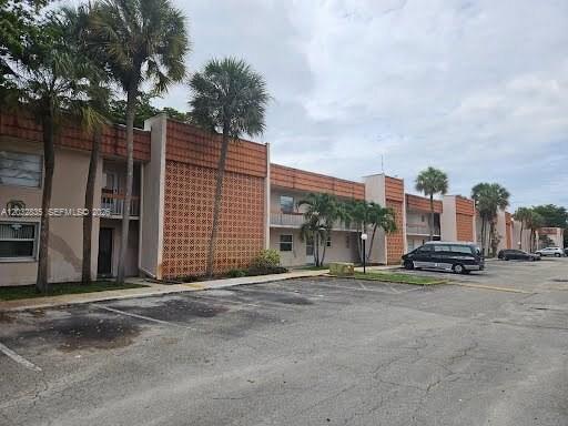 7610 Stirling Road 104C, Davie, FL 33024, Davie