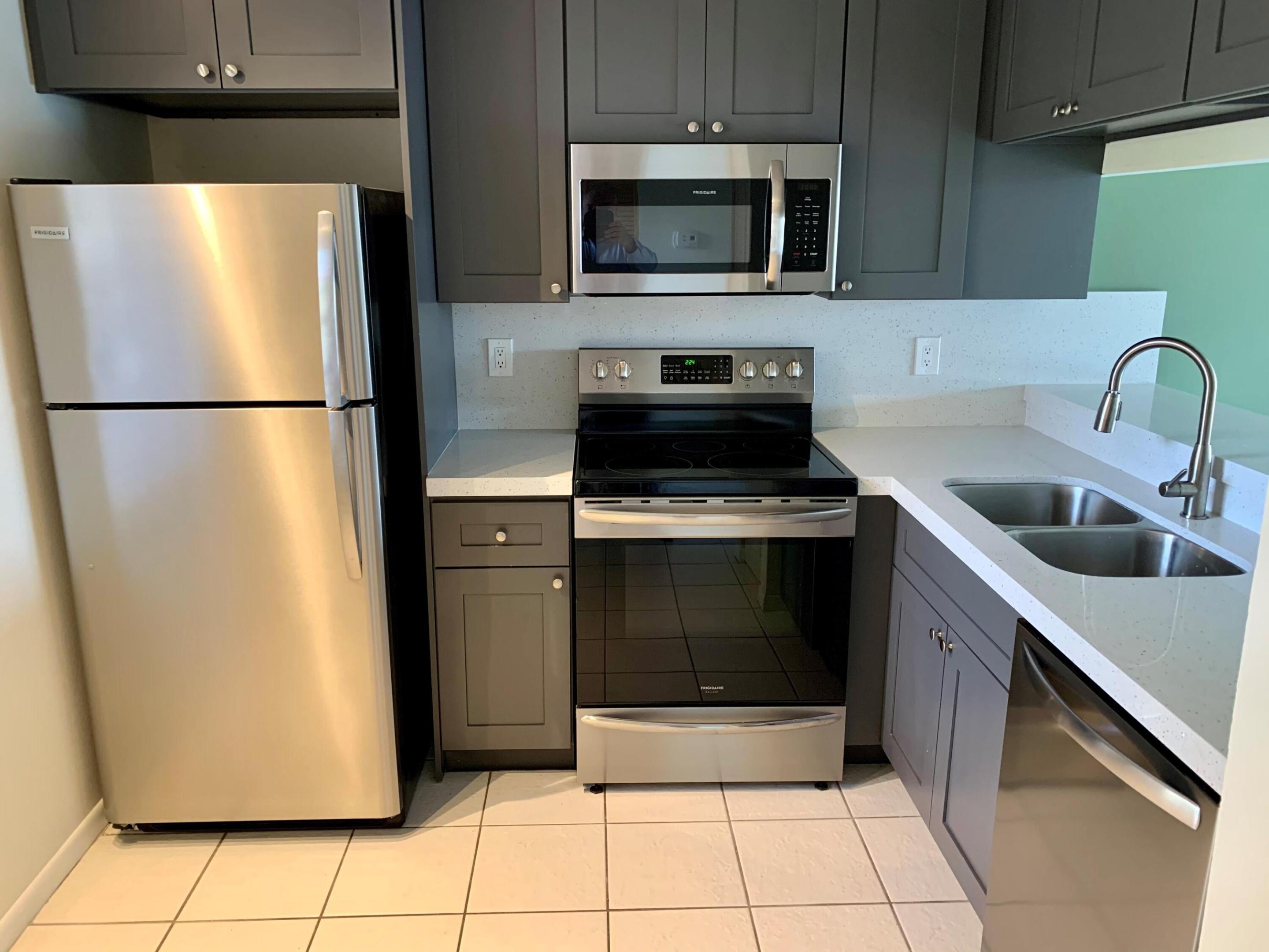 10501 W Broward Boulevard 405, Plantation, FL 33324, Plantation