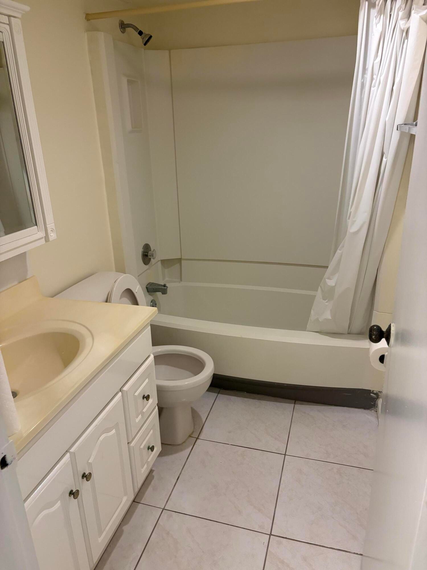 4210 NW 21st Street 117, Lauderhill, FL 33313 photo 21
