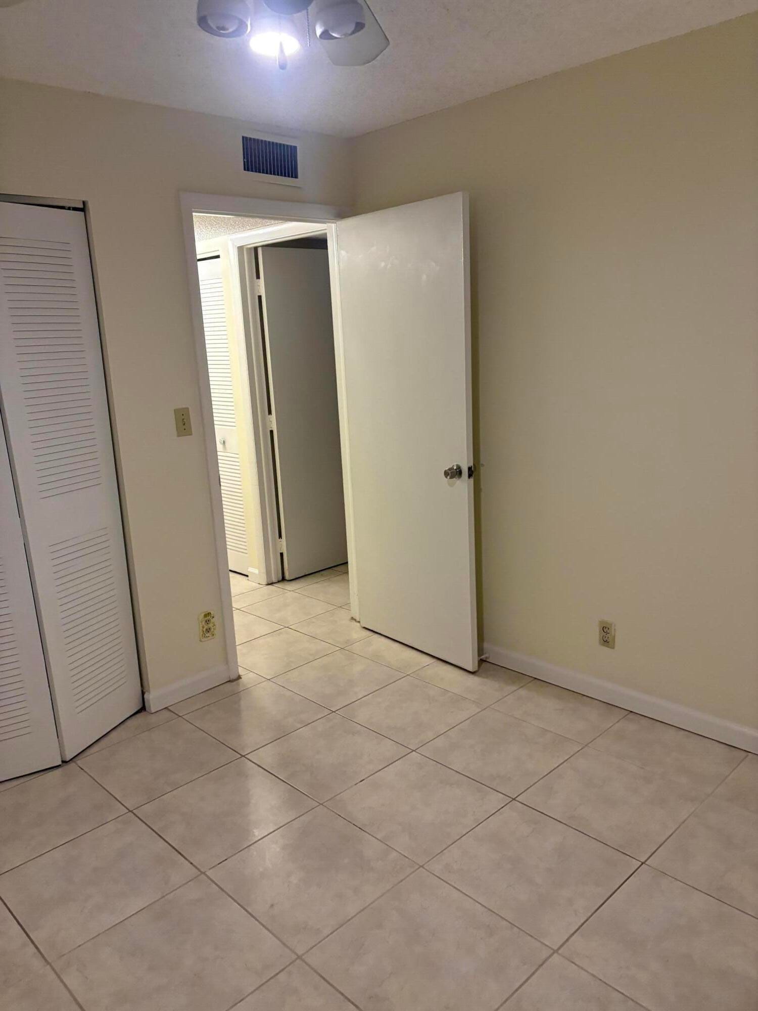4210 NW 21st Street 117 — photo 5
