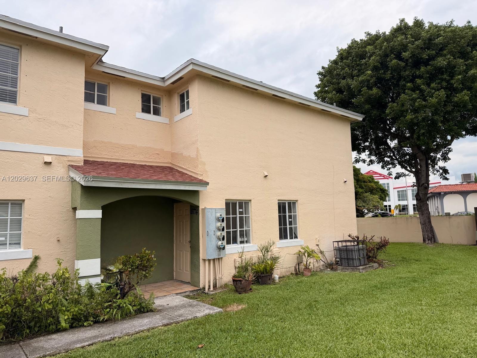 18774 SW 100th Avenue 18774 — photo 2