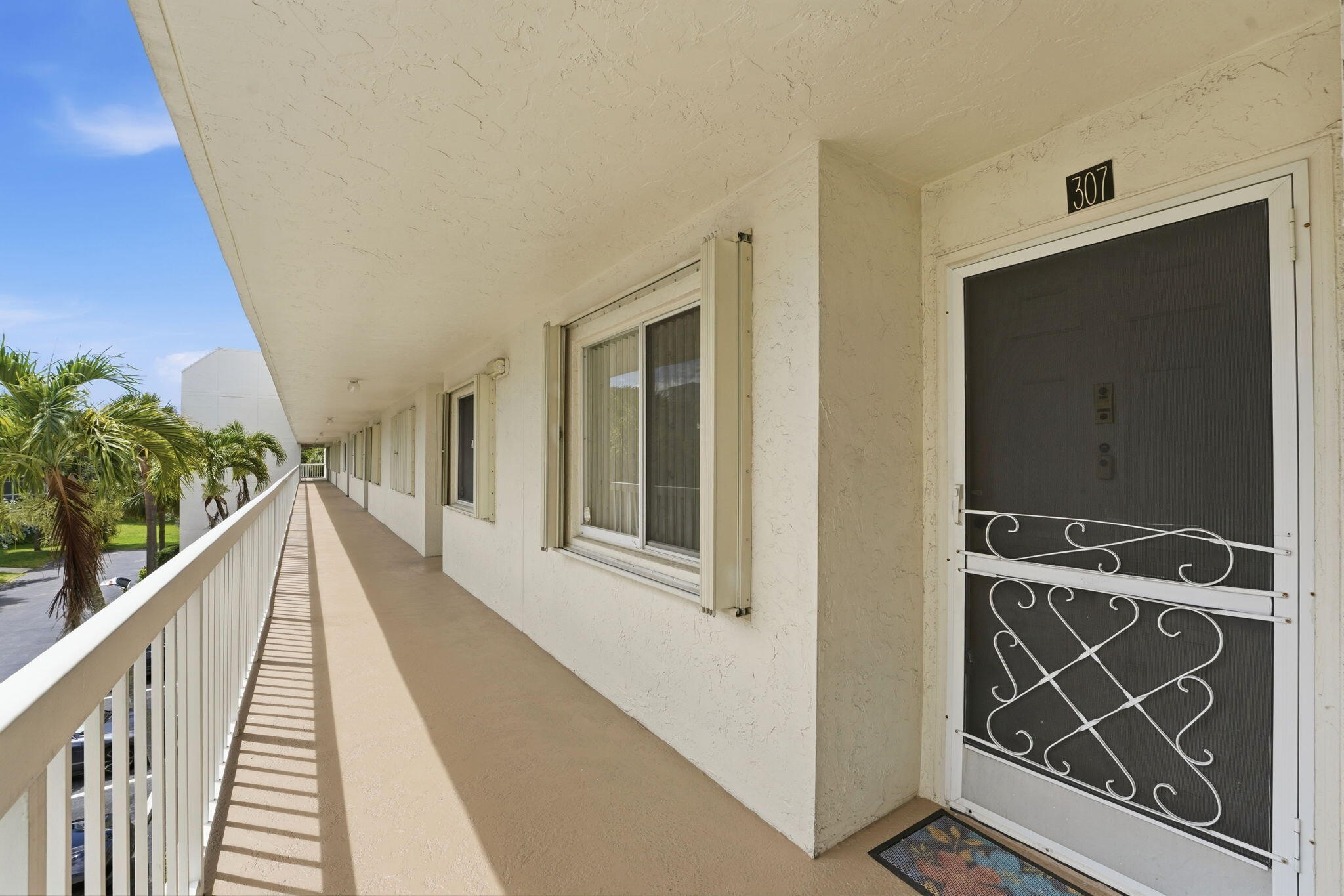 3146 Via Poinciana 307, Lake Worth, FL 33467, Lake Worth