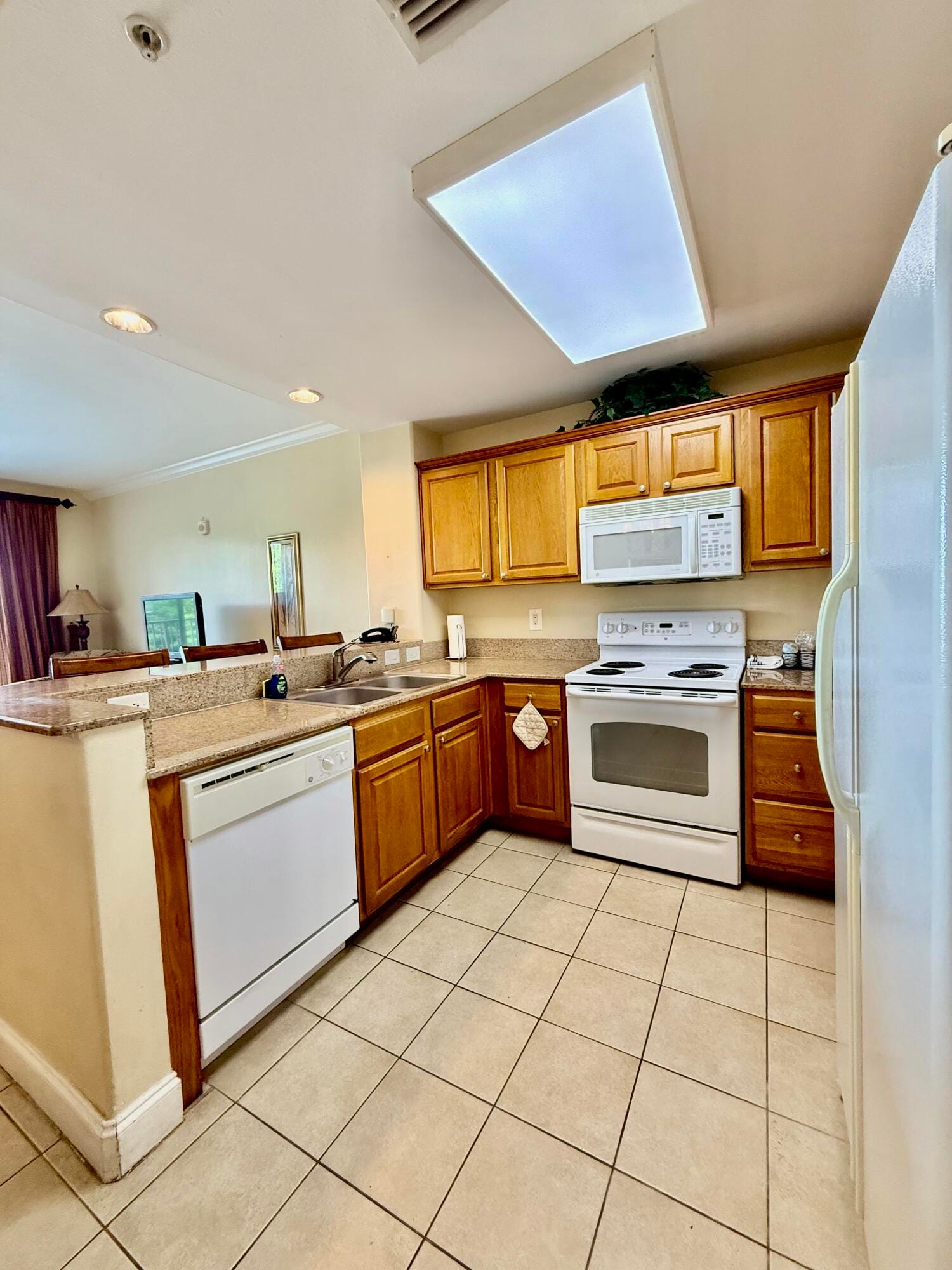 13415 Blue Heron Beach Drive 109, Orlando, FL 32821 photo 25