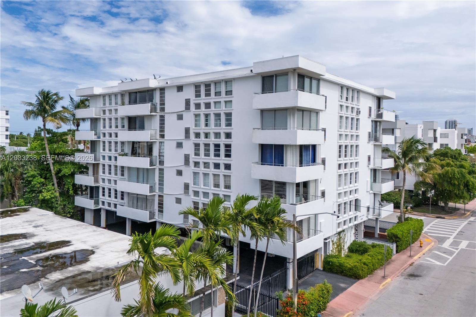8001 Byron Avenue 3C, Miami Beach, FL 33141, Miami Beach