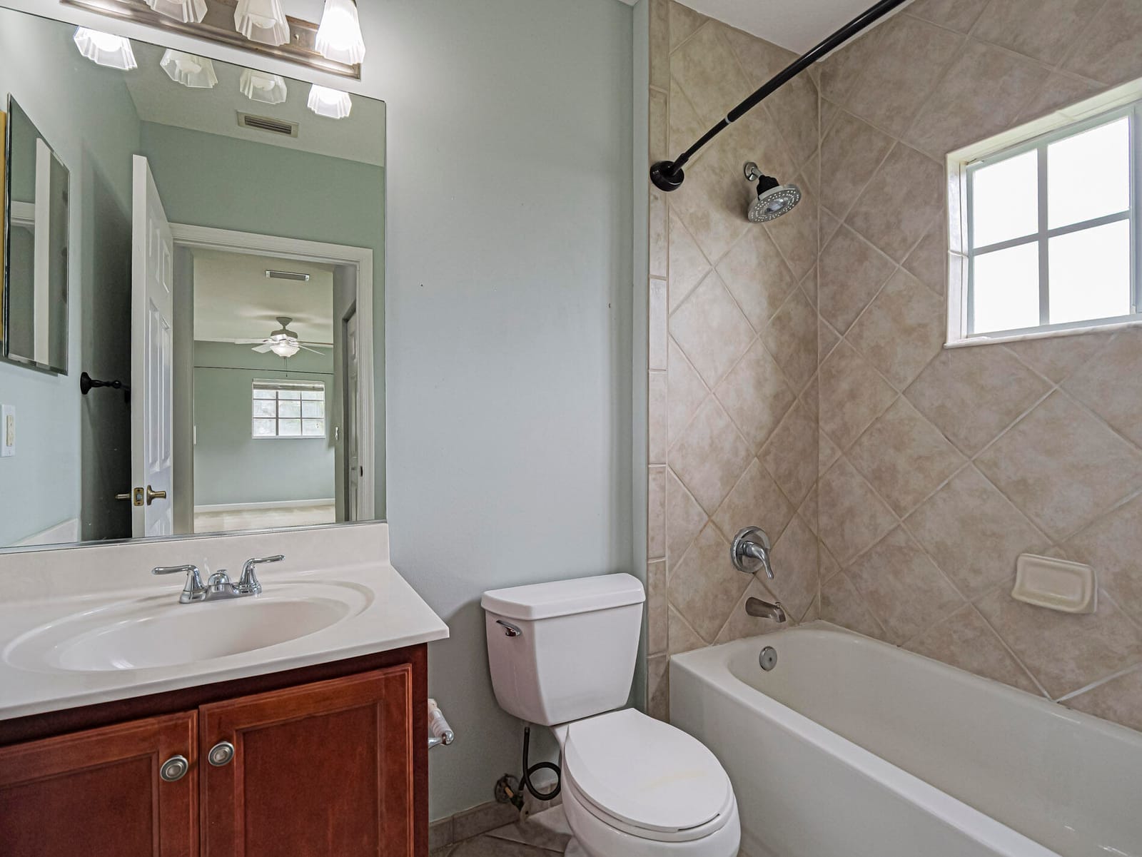 524 7th Square 101, Vero Beach, FL 32962 photo 18