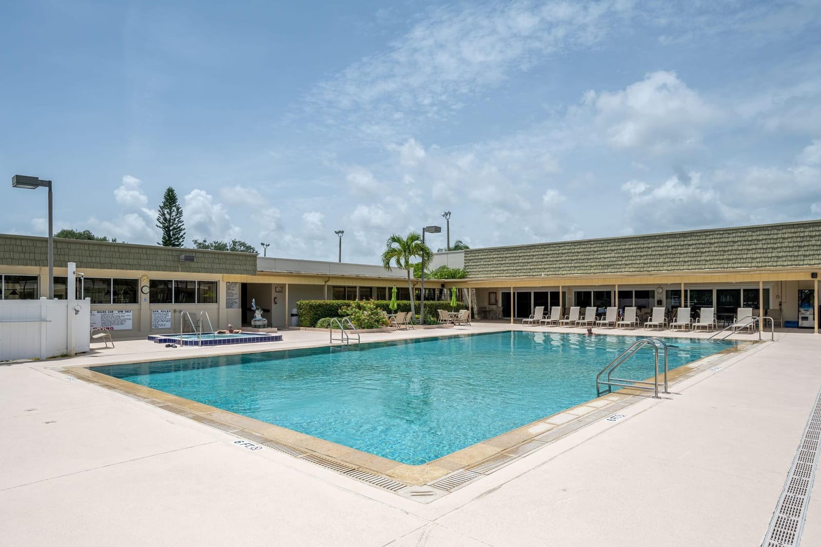 40 VISTA GARDENS Trail 201, Vero Beach, FL 32962 photo 27