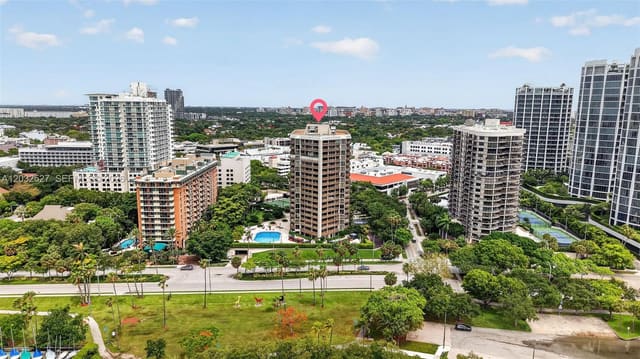 2901 S Bayshore Drive 4A, Yacht Harbour, Miami, FL