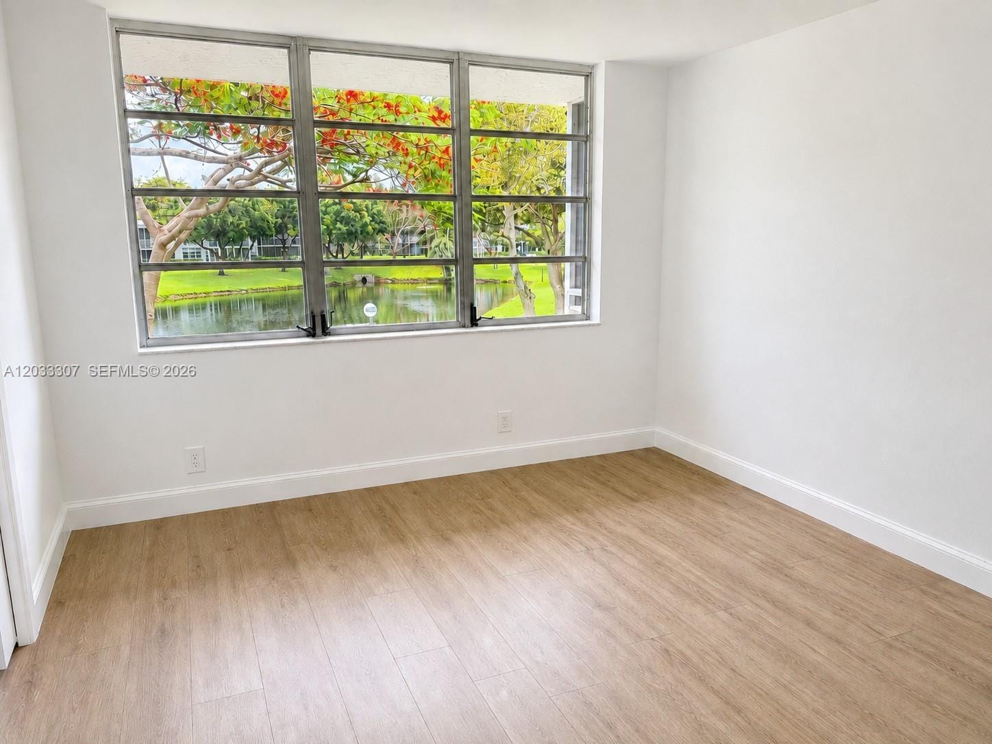 4261 W Palm Aire Drive 202 — photo 12