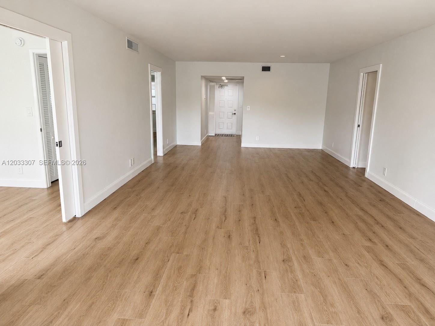 4261 W Palm Aire Drive 202 — photo 7