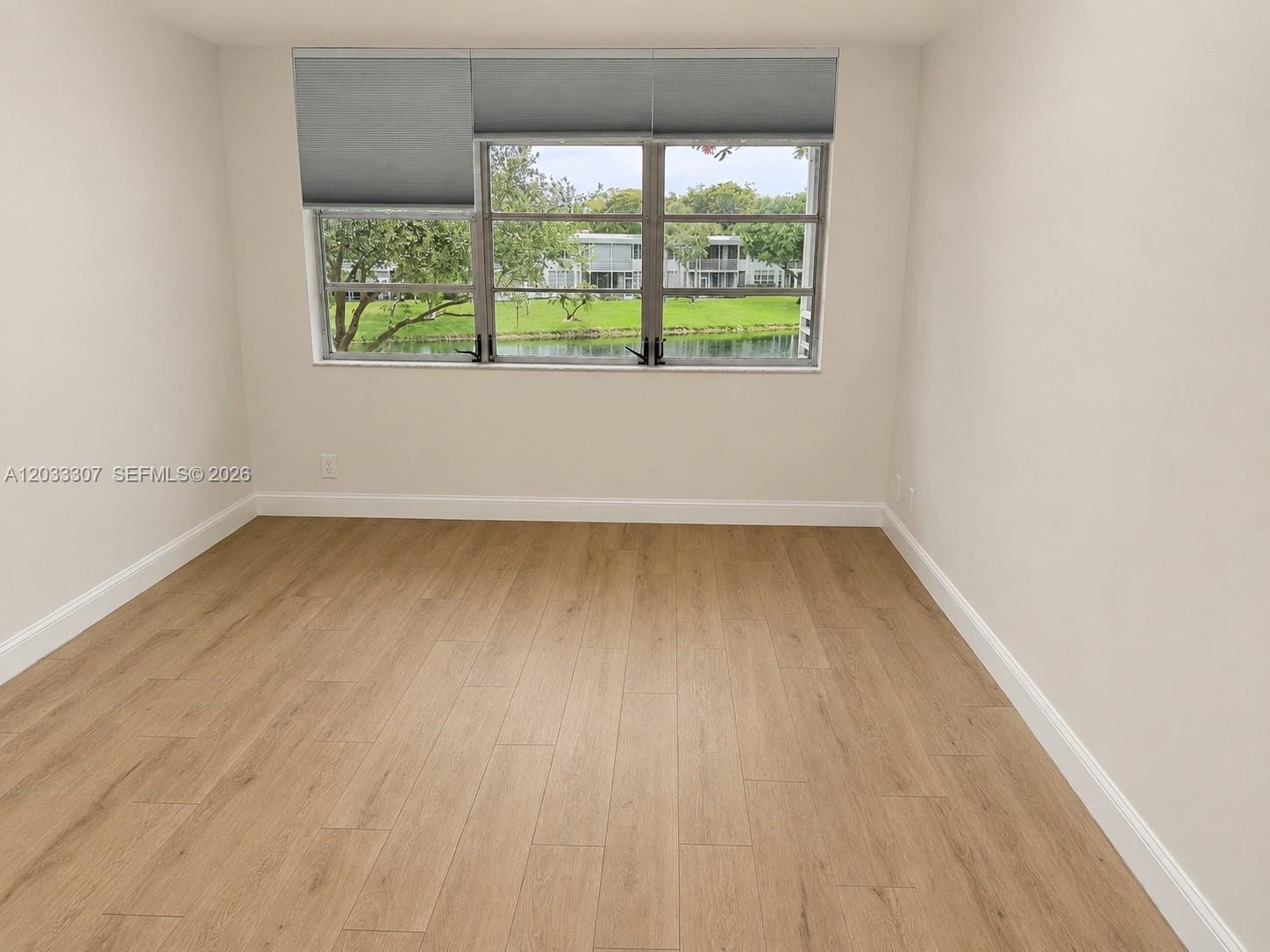 4261 W Palm Aire Drive 202 — photo 9