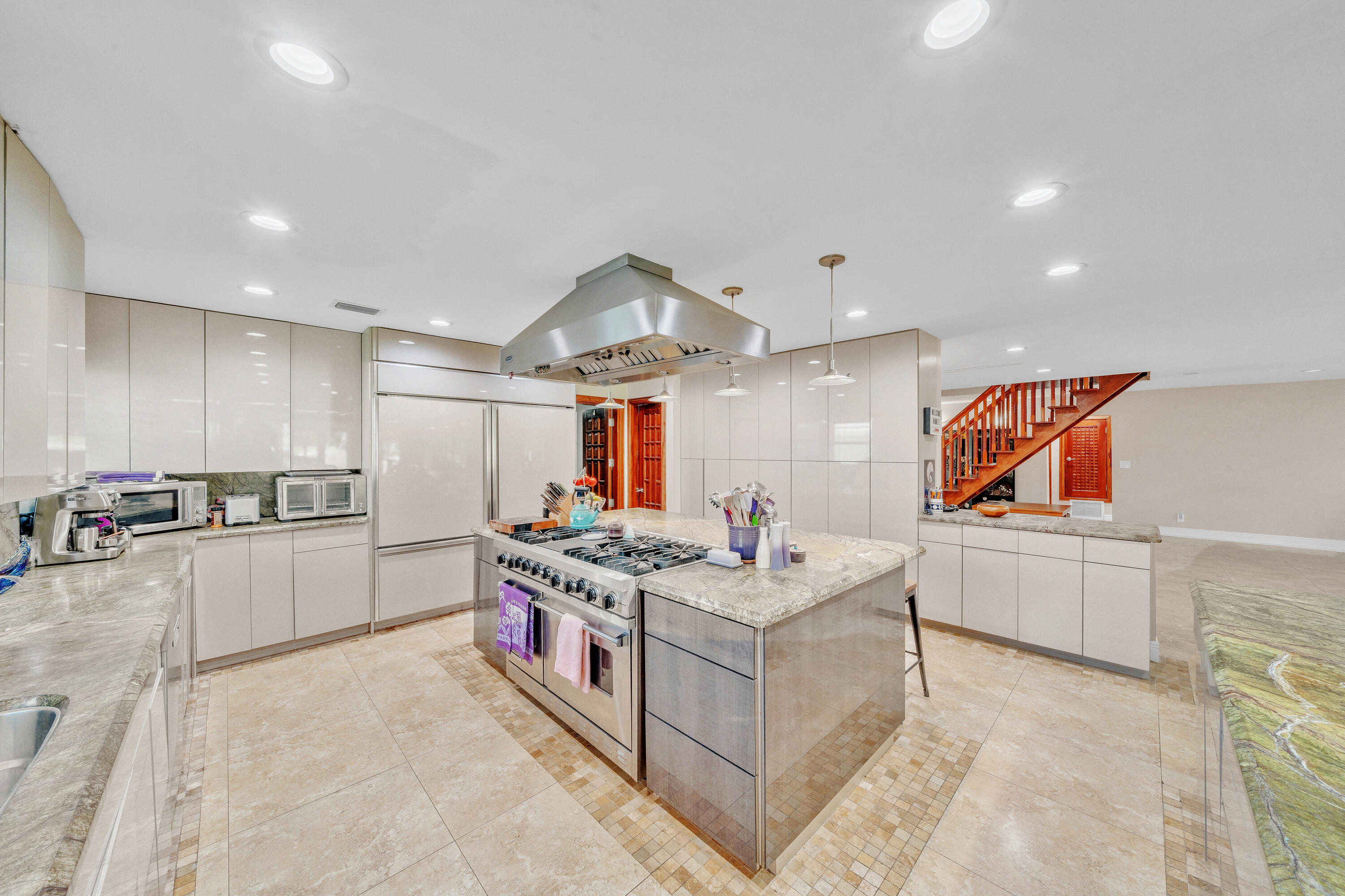 5844 Pinebrook Drive — photo 11