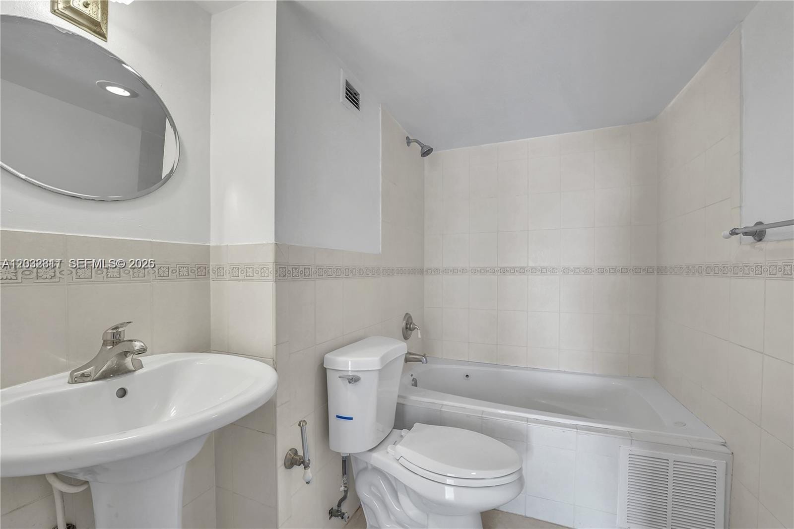 150 SE 25th Road 15J — photo 12