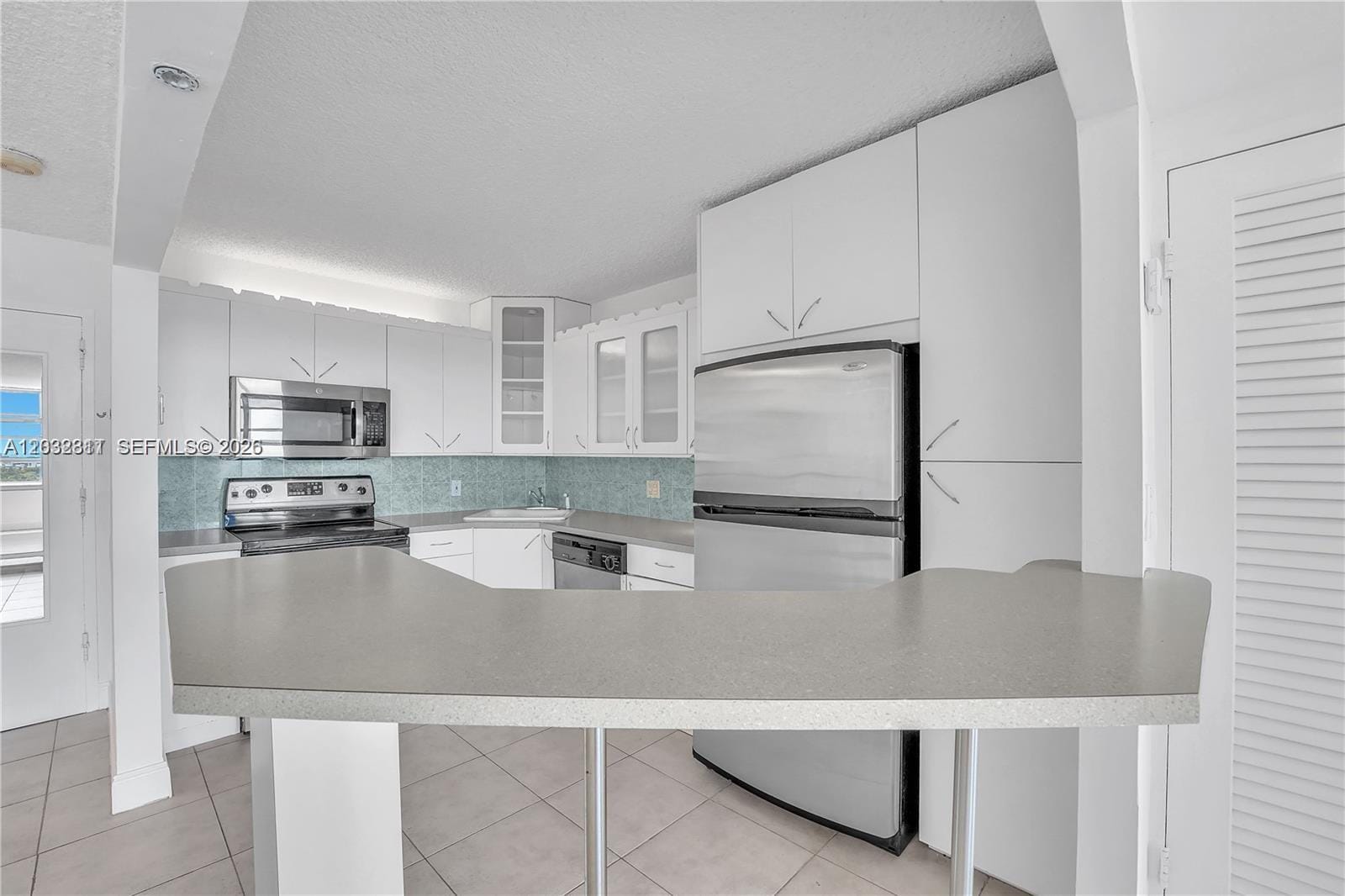 150 SE 25th Road 15J — photo 5